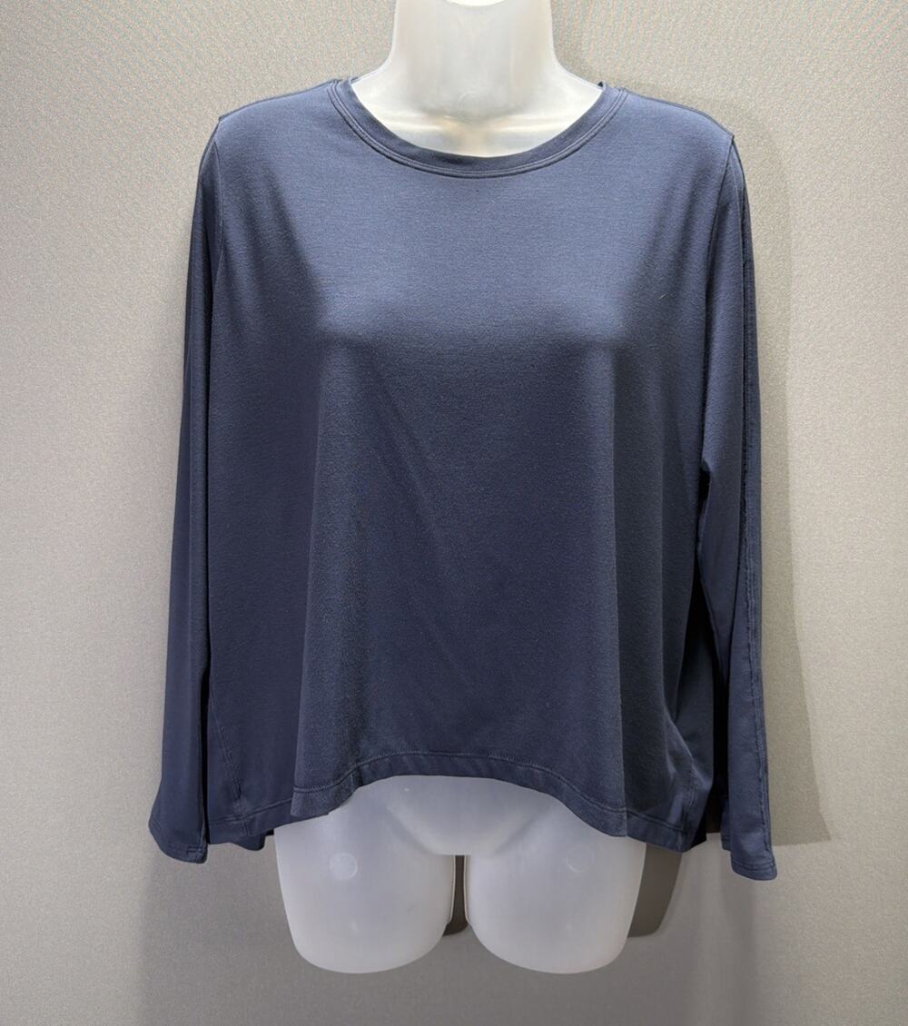 Athleta With Ease Top Women's SP Blue Solid Round Neck Relaxed Stretch Pullover